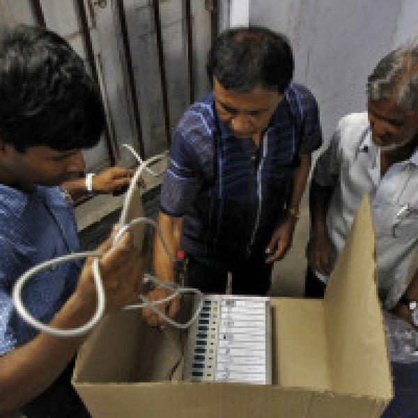 Will be logistically ready to hold simultaneous polls by next Sept: EC