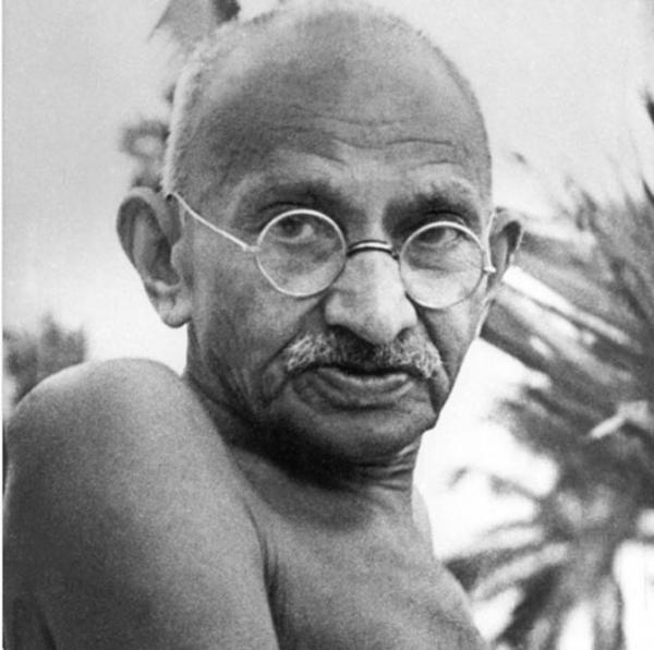 Objective is to target Kapoor Commission report: Mahatma Gandhi's great grandson