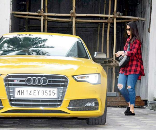 Ileana D'Cruz's bright yellow car catches more attention than her