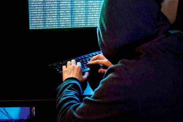 Mumbai Crime: Friend's hacked email costs South Mumbai woman Rs 40,000
