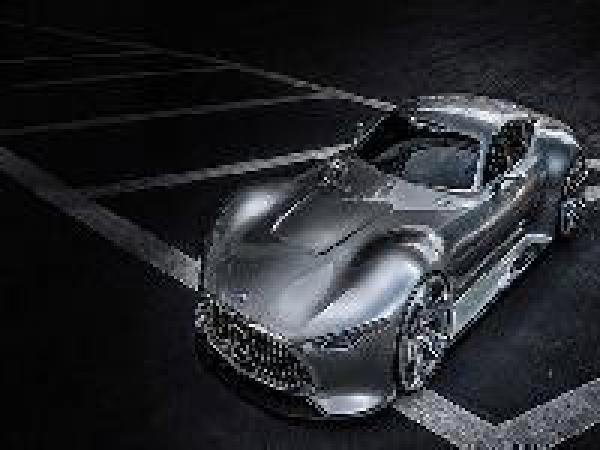 Video worth watching: Mercedes-Benz Vision Gran Turismo and E-Class Cabriolet to feature in Justice League