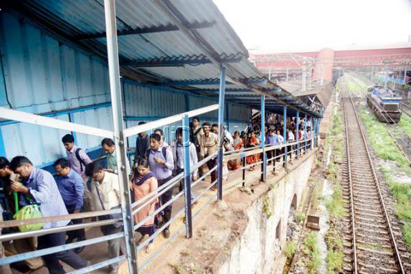 Mumbai: Does Ghatkopar railway station pass the safety audit?