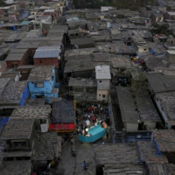 Maharashtra govt joins hand with SBI to re-start 3,500 slum rehabilitation projects