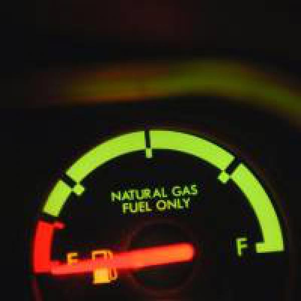 IGL launches pre-paid smart cards for CNG, cooking gas