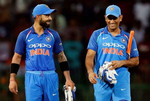 Winning Hearts With Art. This Is How A Specially-Abled Indian Fan Floored Dhoni & Kohli