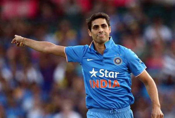 Fans Are Emotionally Destroyed After Ashish Nehra Announced His Retirement