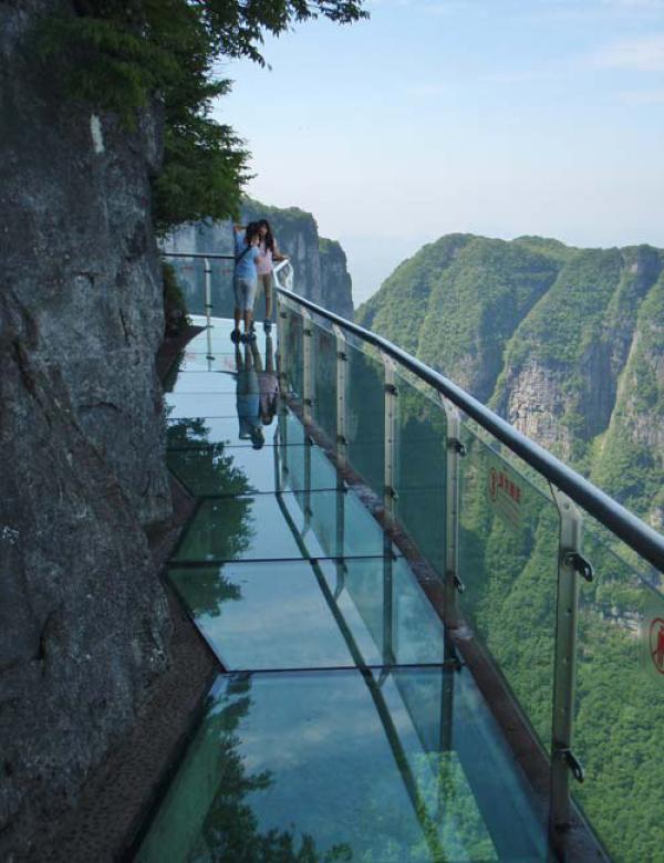 These Tourist Spots Prove Why You Shouldn&apos;t Trust Things &apos;Made In China&apos;