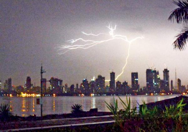 Mumbai rains: Lightning, thunder and rains may dampen city's Diwali celebrations