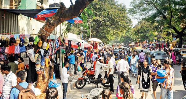 Mumbai hawkers to remain as policy likely to be delayed by a year