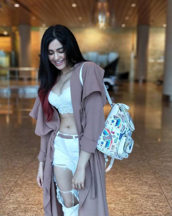  WHOA! Adah Sharma dons a sultry airport look 