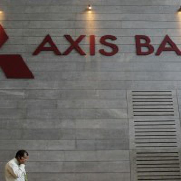 Here#39;s how Sharekhan#39;s Lalitabh Shrivastawa react to Axis Bank Q2 earnings