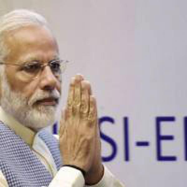 PM Modi offers prayers at Kedarnath, will inaugurate several projects