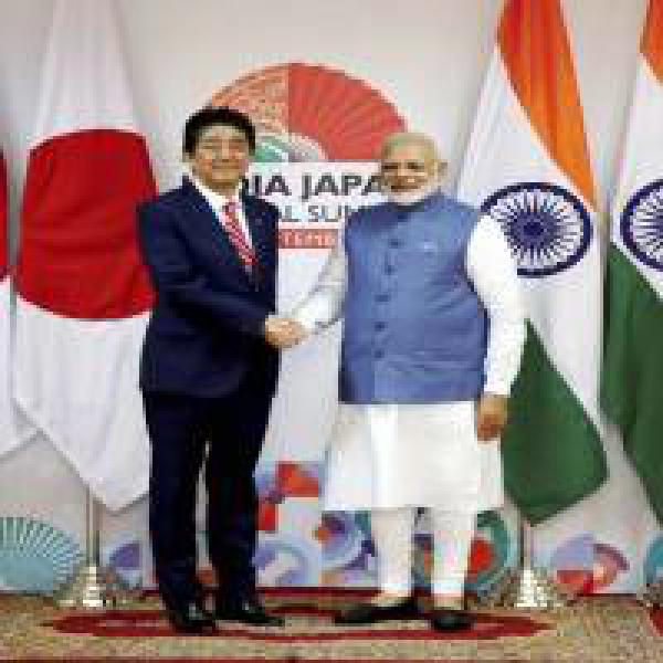 PM Modi congratulates Shinzo Abe on re-election