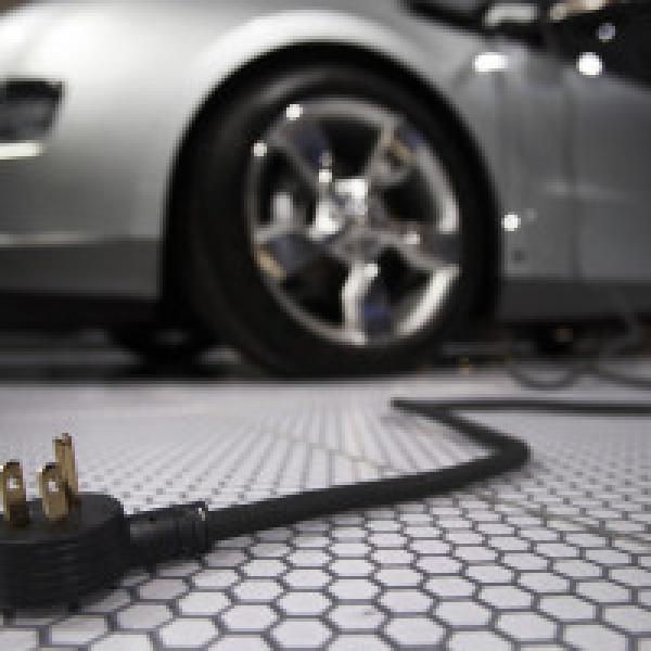 As govtâs EV push kicks into next gear, 5L electric cars may be rolled out for babus
