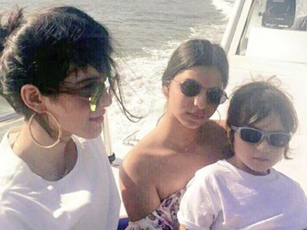 Picture Suhana Khan and AbRam Khan are chilling like a boss on a Yacht  