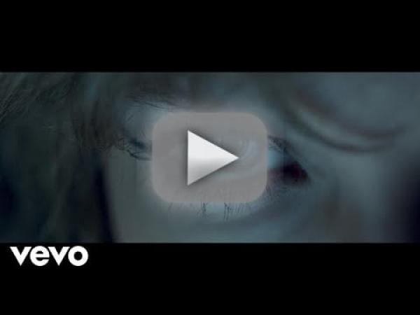 Taylor Swift Drops Revealing Video for "... Ready For It"