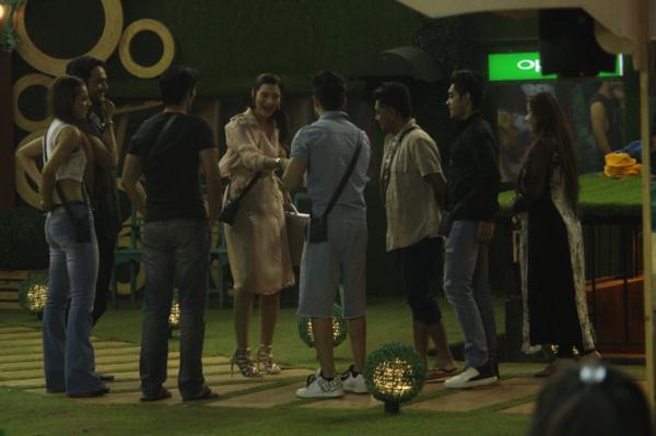'Bigg Boss 11': Gauahar Khan to pay surprise visit in house with special power