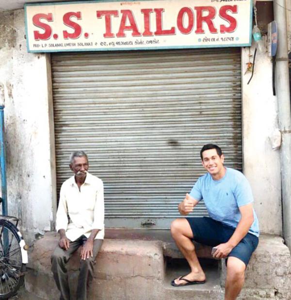 Ross Taylor taunts Virender Sehwag after win, poses at a shut tailor shop