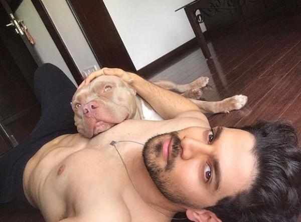  These pictures of Sooraj Pancholi cuddling with his dogs are adorable! 