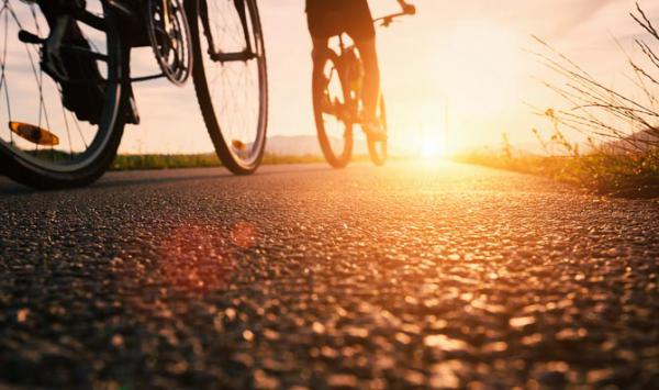 Mumbai to get 11 km cycling track from NCPA to Worli sea link