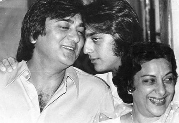 Sanjay Dutt shares throwback photo with parents Sunil Dutt and Nargis