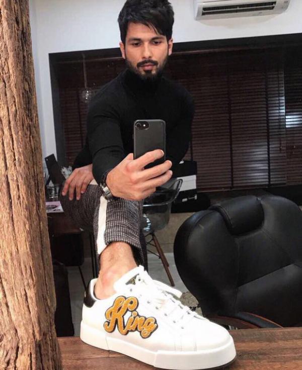  Shahid Kapoor's sneakers proclaim him as the 'King' of style 