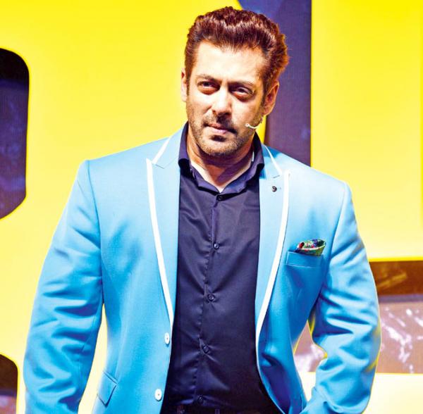 Salman Khan, Priyanka Chopra roll out red carpet for American singers
