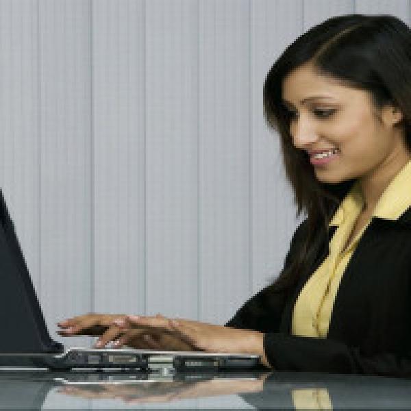 Only 29% female Internet users in India: UNICEF report