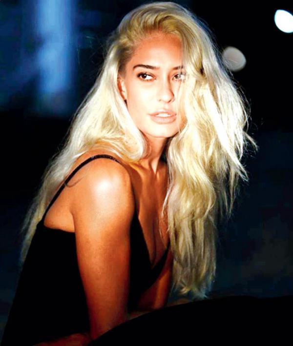 Lisa Haydon gets trolled for her 'ghastly' new appearance