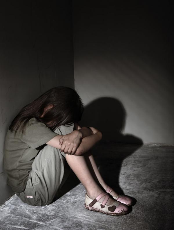 Man molests 9-year-old tribal girl in Thane