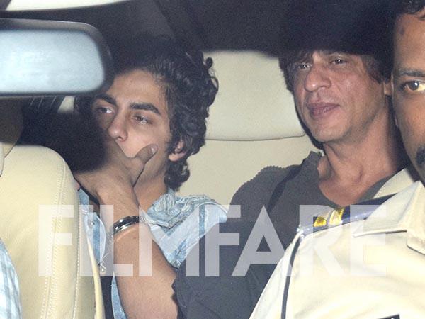 Shah Rukh Khan aces comfort fashion with his son Aryan Khan at Karan Joharâs Christmas bash 
