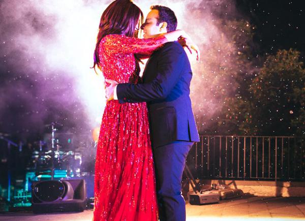  Is Surveen Chawla secretly married? 