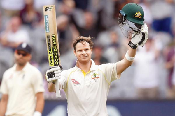 Steven Smith adapts quirky batting technique to keep ahead of England bowlers