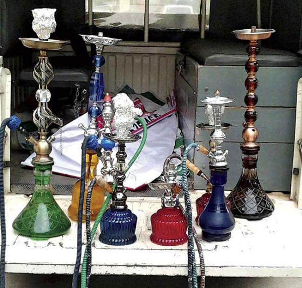 Police raid illegal 'hookah and liquor' party at Thane resort