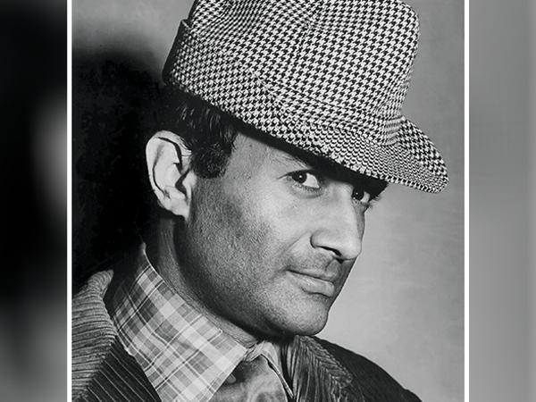 Dev saab said romance doesnt mean going to bed with a woman.- friend Mohan Churiwala on Dev Anand 