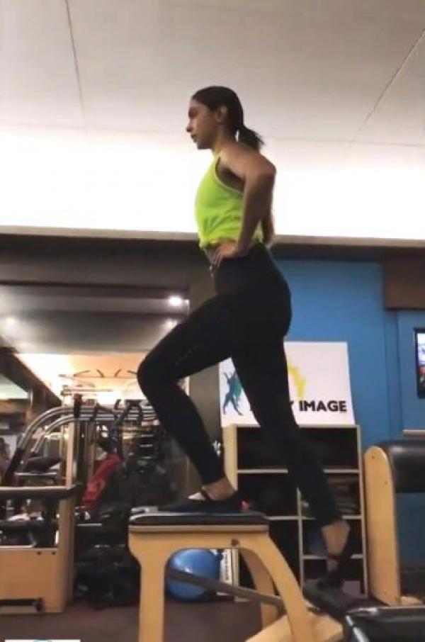  WATCH: Deepika Padukone sweating it out in the gym should work as your weekend motivation 