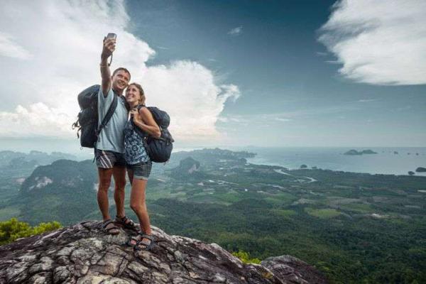 Is Travelling Together The Ultimate Way To Decide If Millennial Couples Can Last Longer?