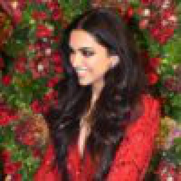 How Deepika Padukone Went From Uber-Chic To Party-Ready In Seconds At Her Mumbai Reception