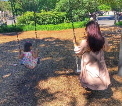  Check out: Mommy-daughter Aishwarya Rai Bachchan and Aaradhya enjoy swinging in the park 